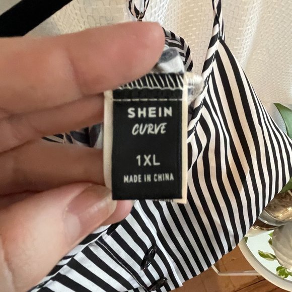 Striped Romper - Picture 2 of 3